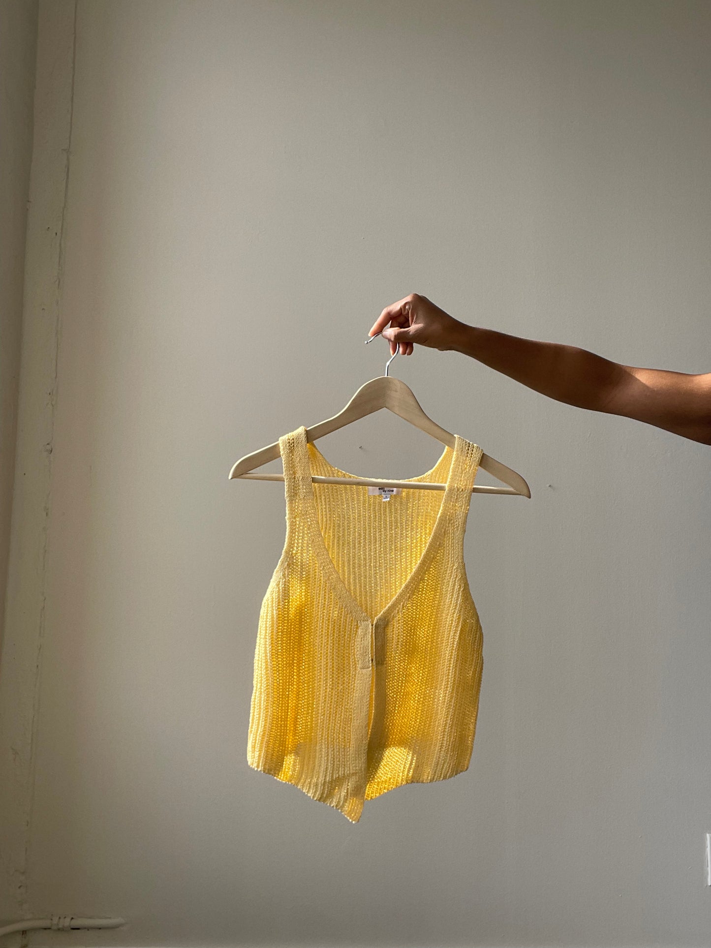 Kayla Crochet Knit Vest In Banana