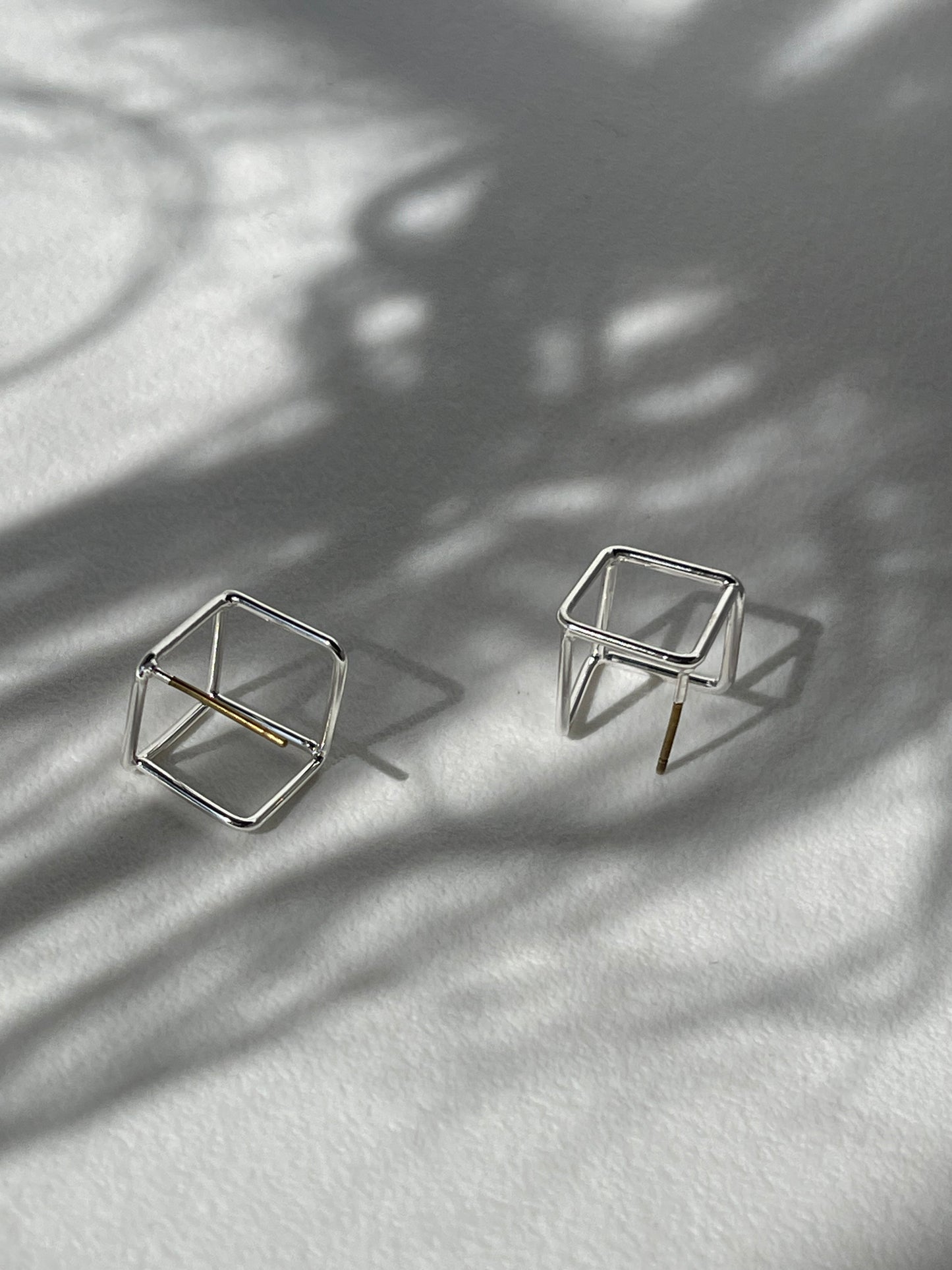 Alton Mini Cube Stud Earring In Silver
