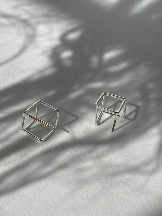 Alton Mini Cube Stud Earring In Silver