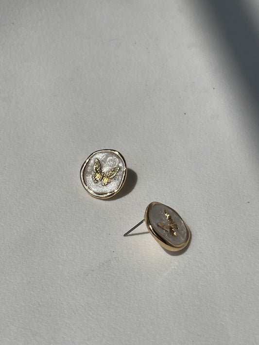 Bell Butterfly Gold Rim Disk Earring In Gold Ivory