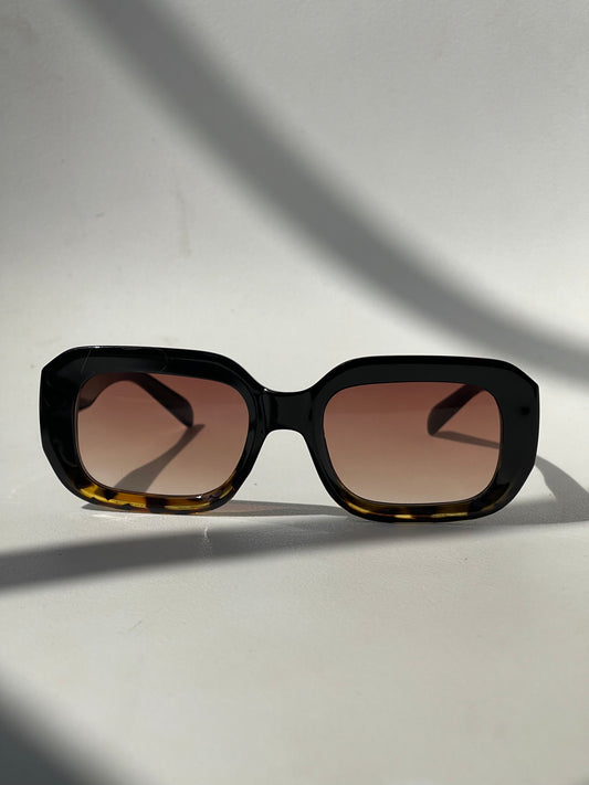Angie Retro 70s Style Sunglasses In Half Tortoise