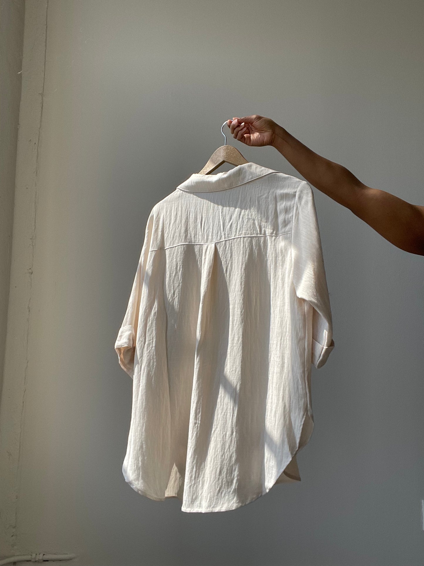 Kimberly Oversized Boyfriend 3/4 Sleeve Button Down Shirt In Natural