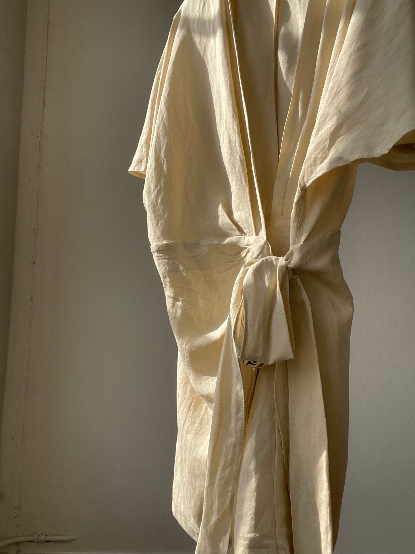 Lorie Linen & Cotton Kimono Style Wrap Dress In Natural