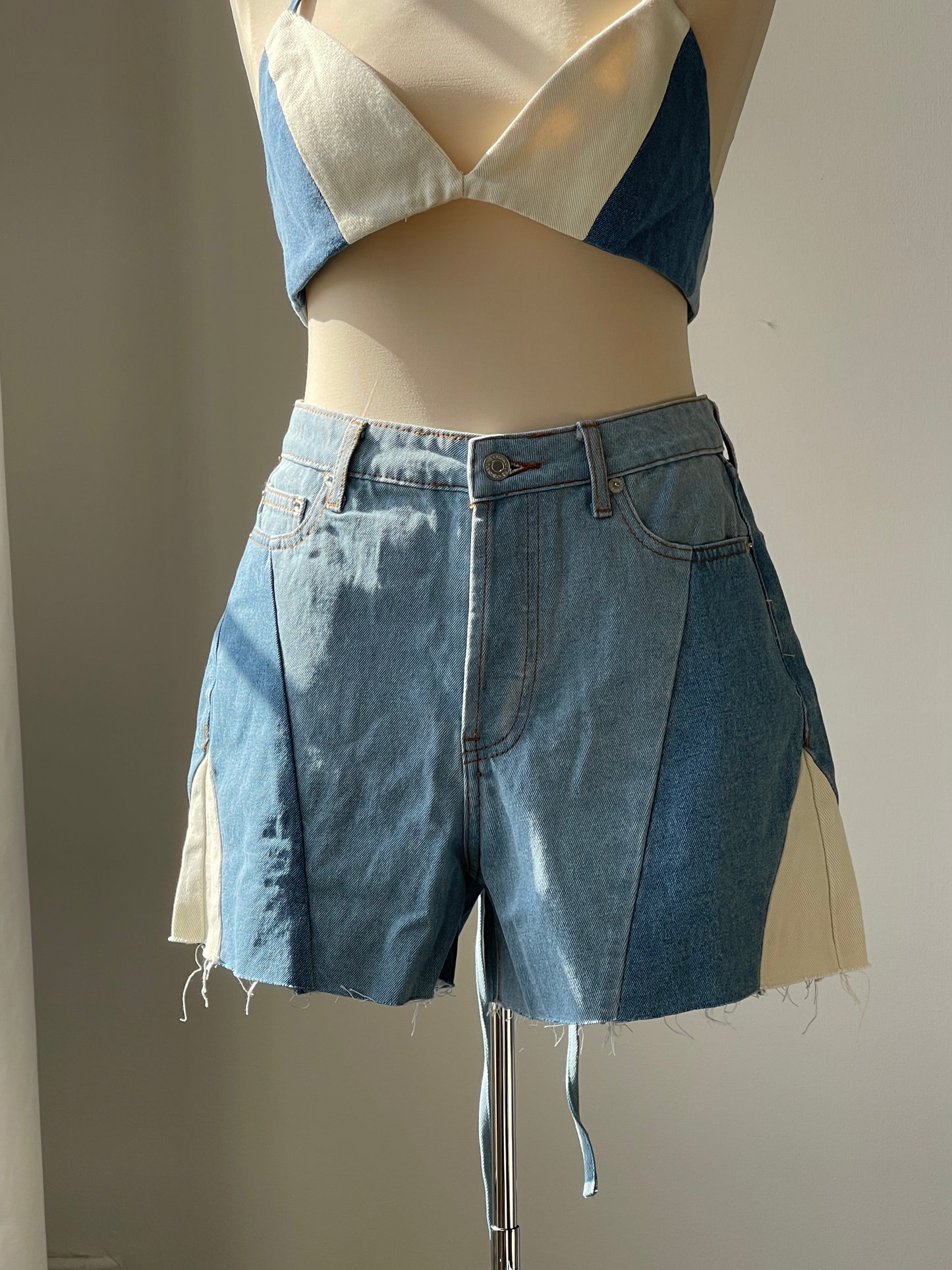Susie 70s Style Denim Shorts