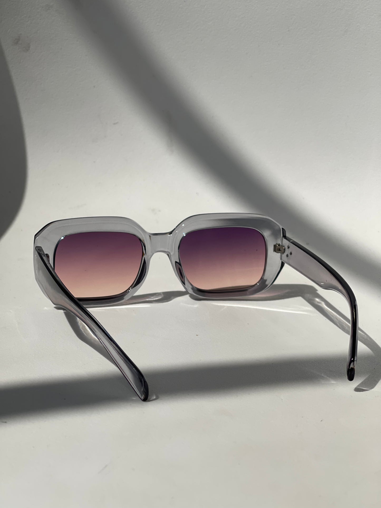 Angie Retro 70s Style Sunglasses In Grey