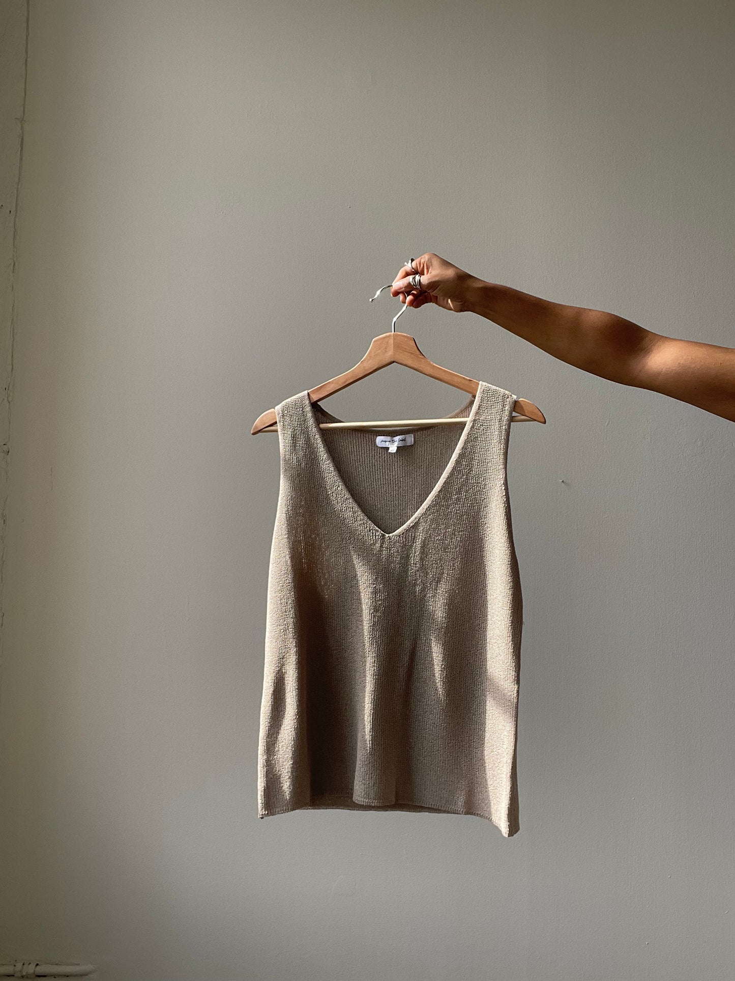 Sasha V Neck Loose Fit Tank In Ivory Taupe