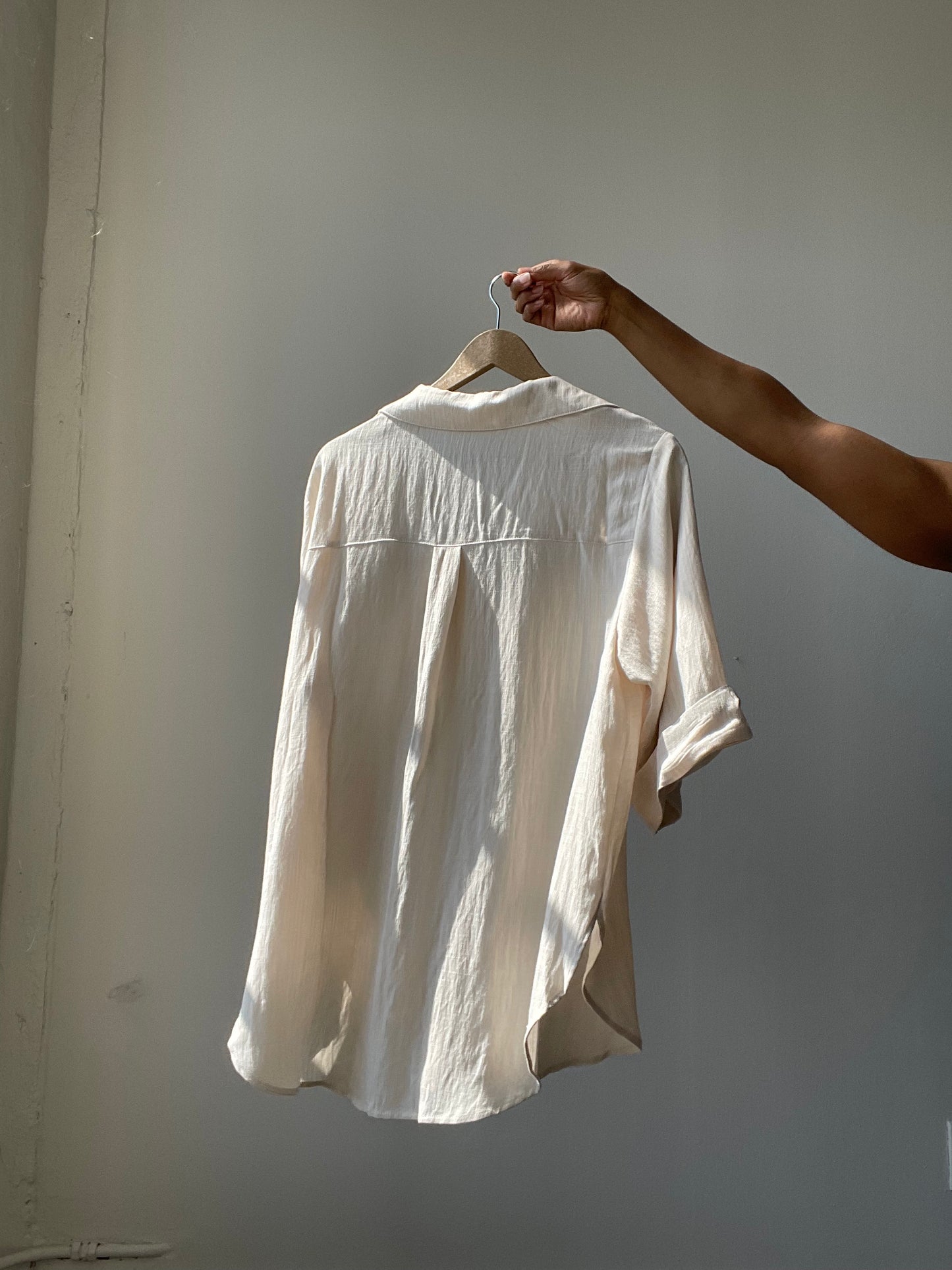 Kimberly Oversized Boyfriend 3/4 Sleeve Button Down Shirt In Natural