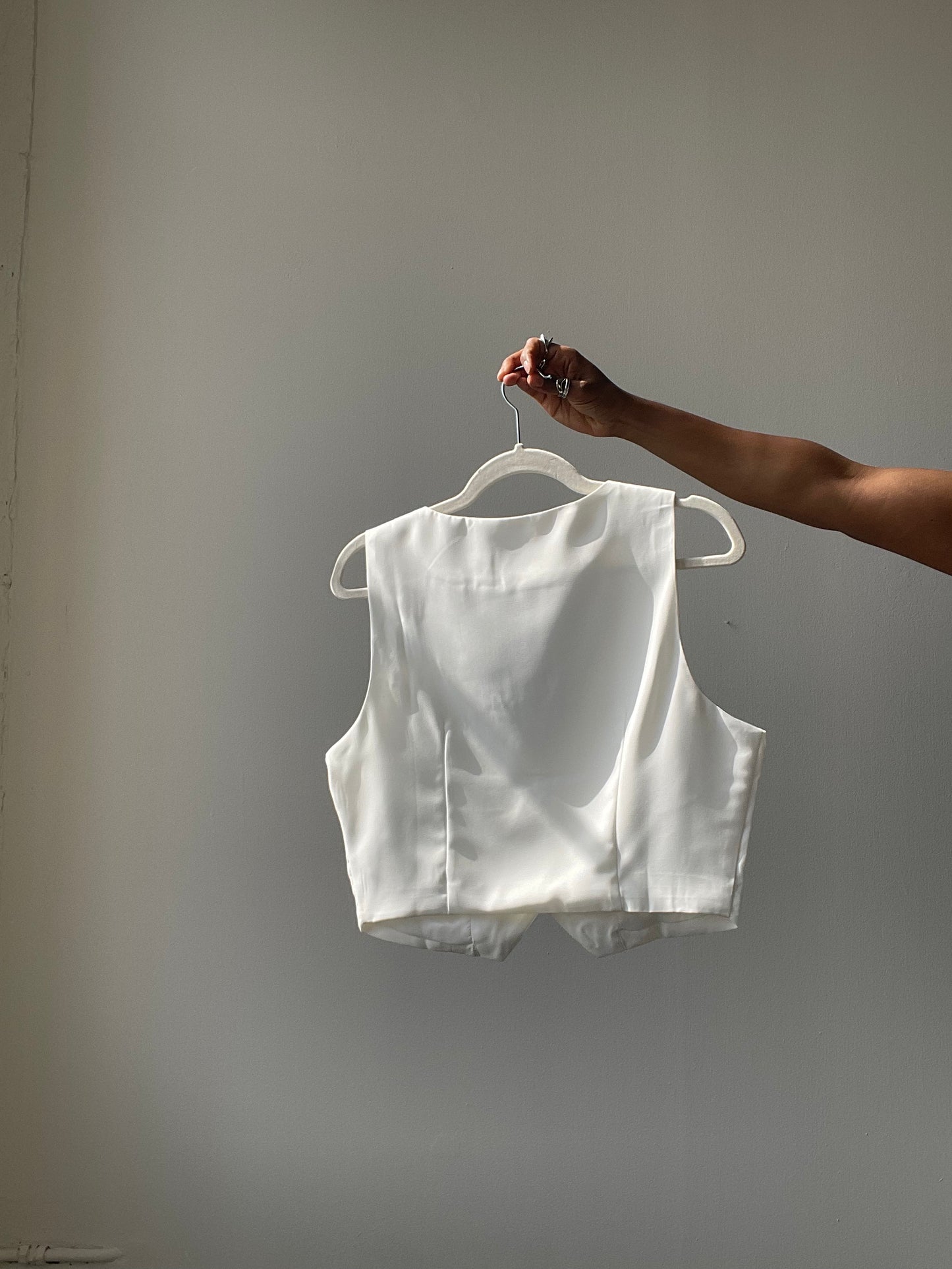 Maribel Classic Button Down Vest In White