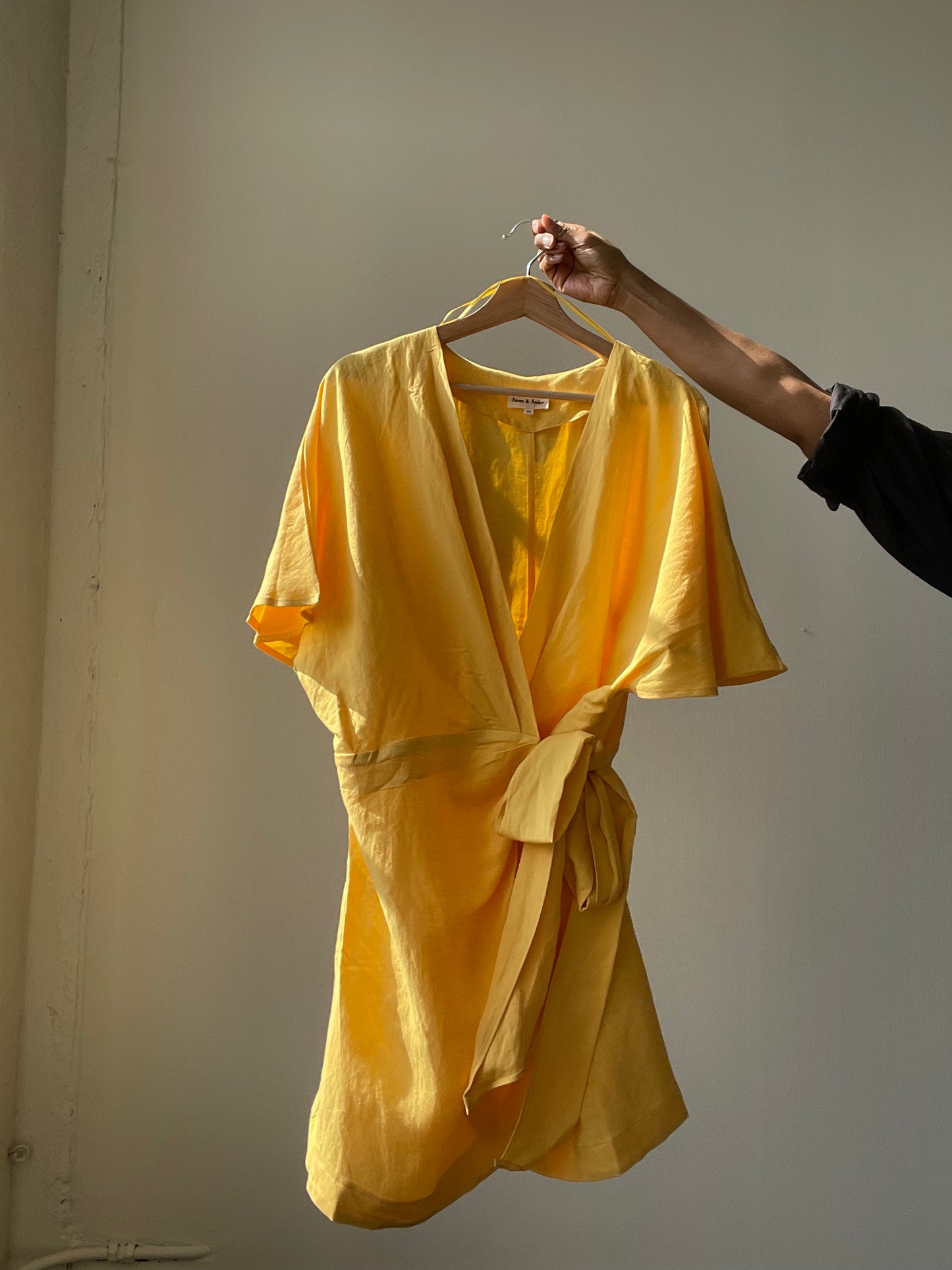 Lorie Linen & Cotton Kimono Wrap Dress In Lemon