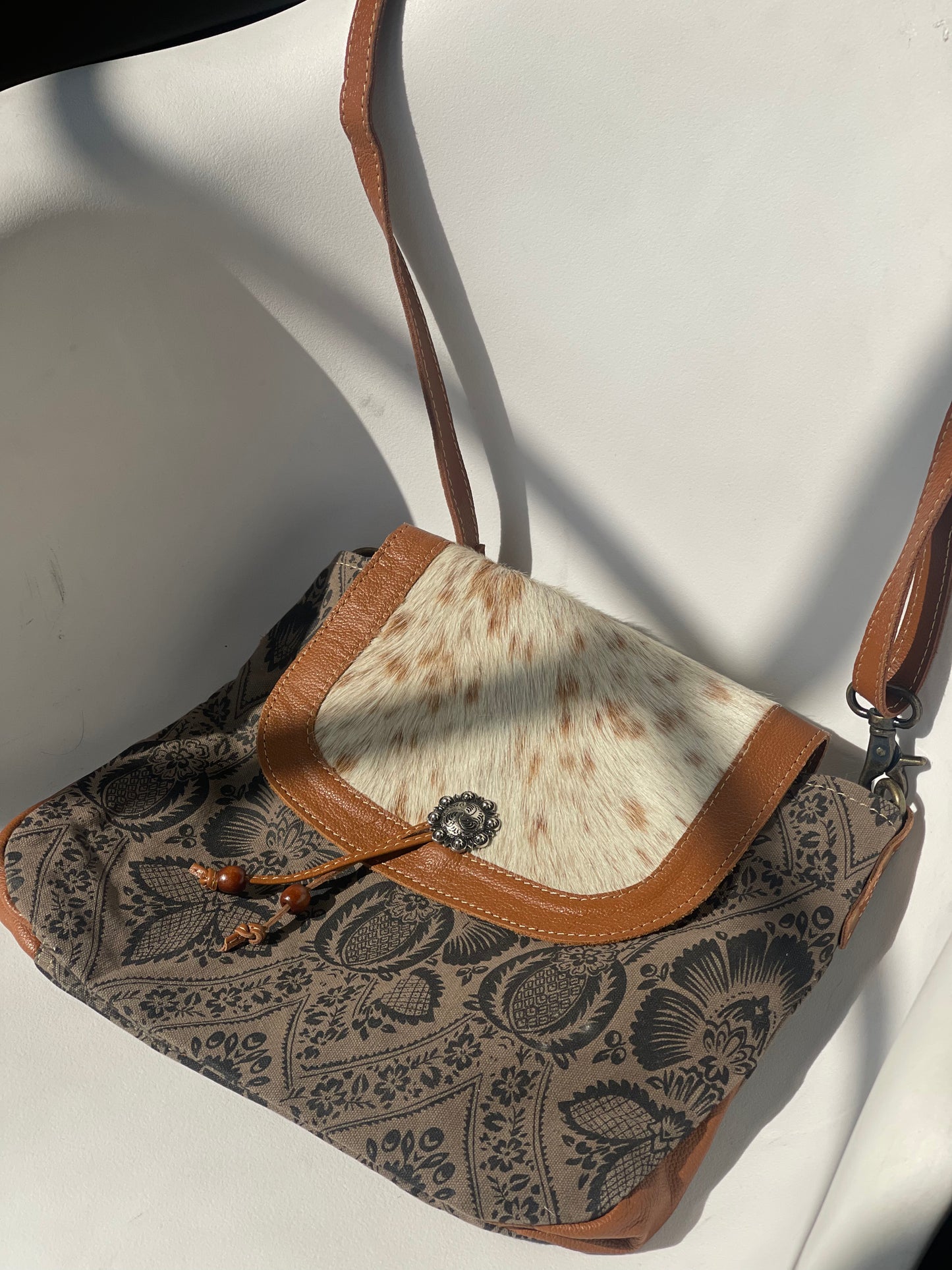 Galveston Vintage Classic Cowhide Leather Saddle Bag