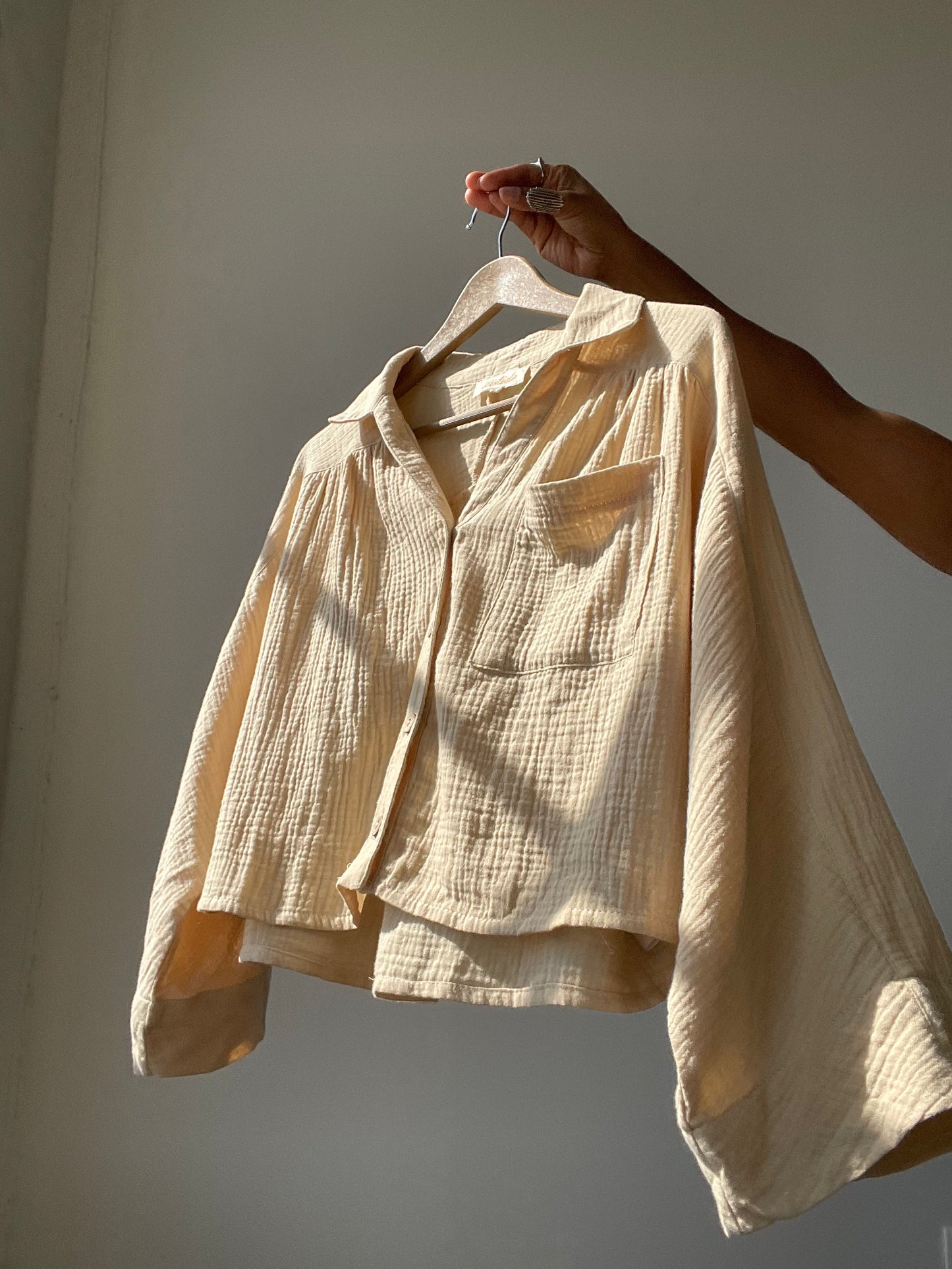 Kelsey Button Down Oversized Cotton Crop Top In Taupe