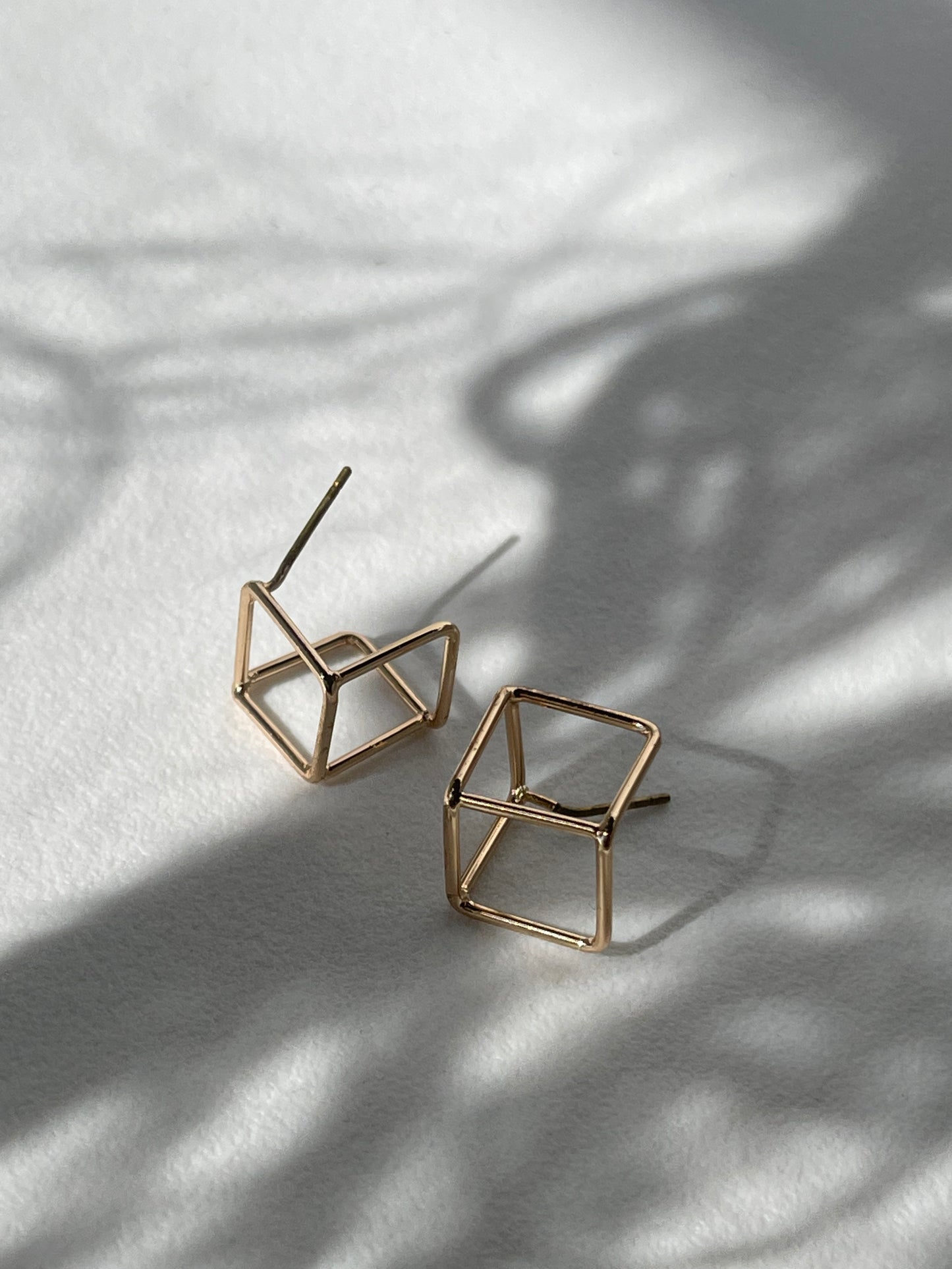 Alton Mini Cube Stud Earring In Gold