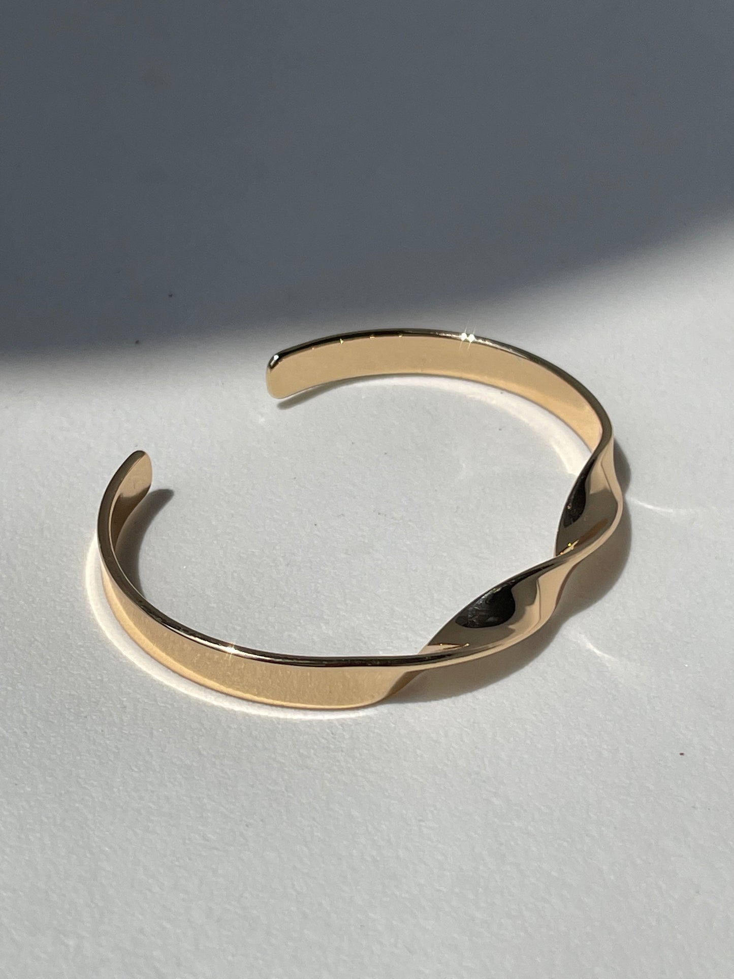 Shawna Double Twist Cuff Bracelet In Gold