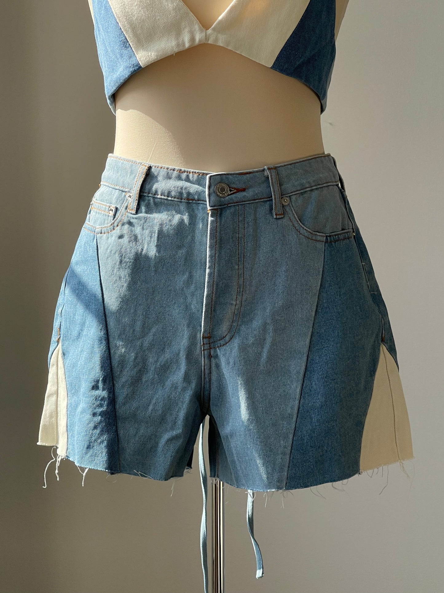Susie 70s Style Denim Shorts