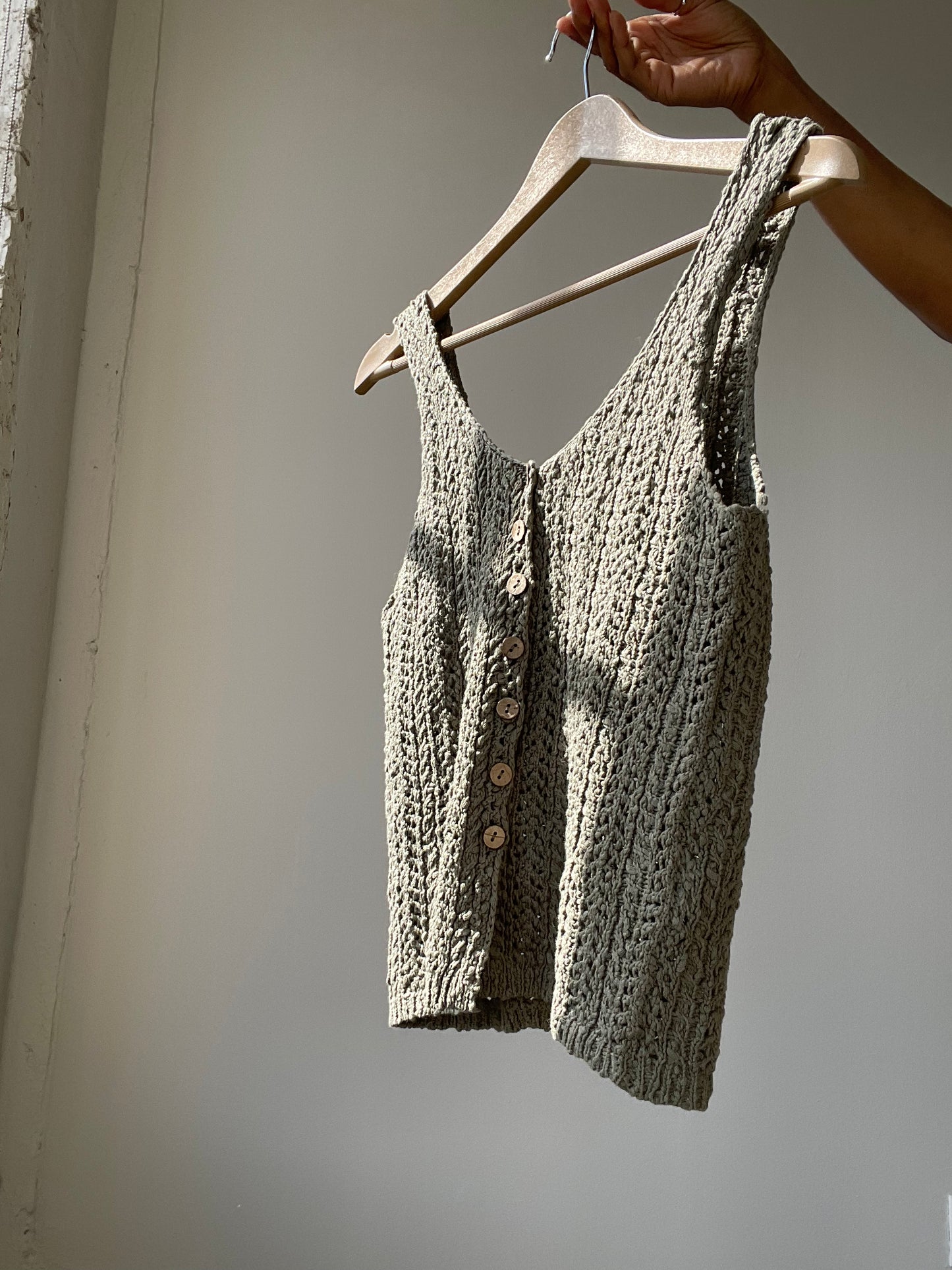 Kindle Cotton Crochet Button Front Vest In Olive