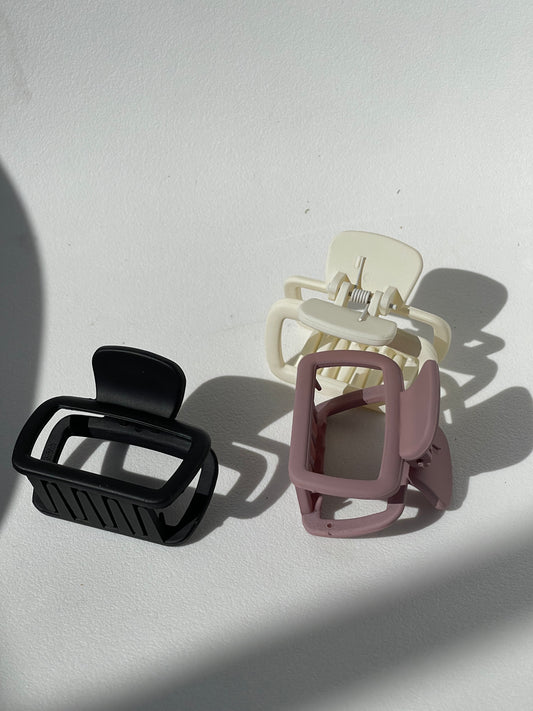 Maci Mini Hallow Modern Claw Clip Set