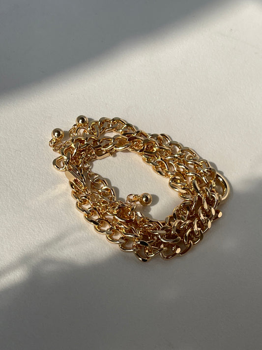 Hewitt Chunky Curb Bracelet Set In Gold