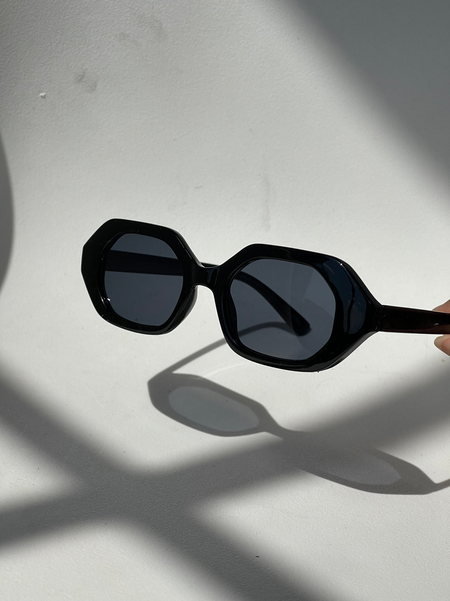 Kelsey Retro 80s Style Sunglasses In Black