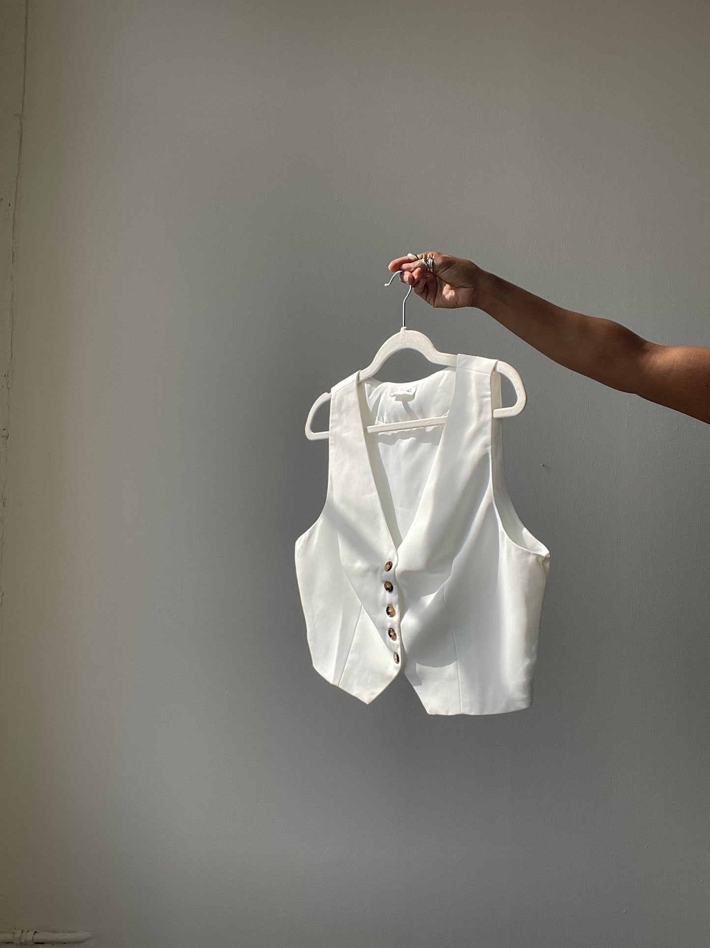 Maribel Classic Button Down Vest In White
