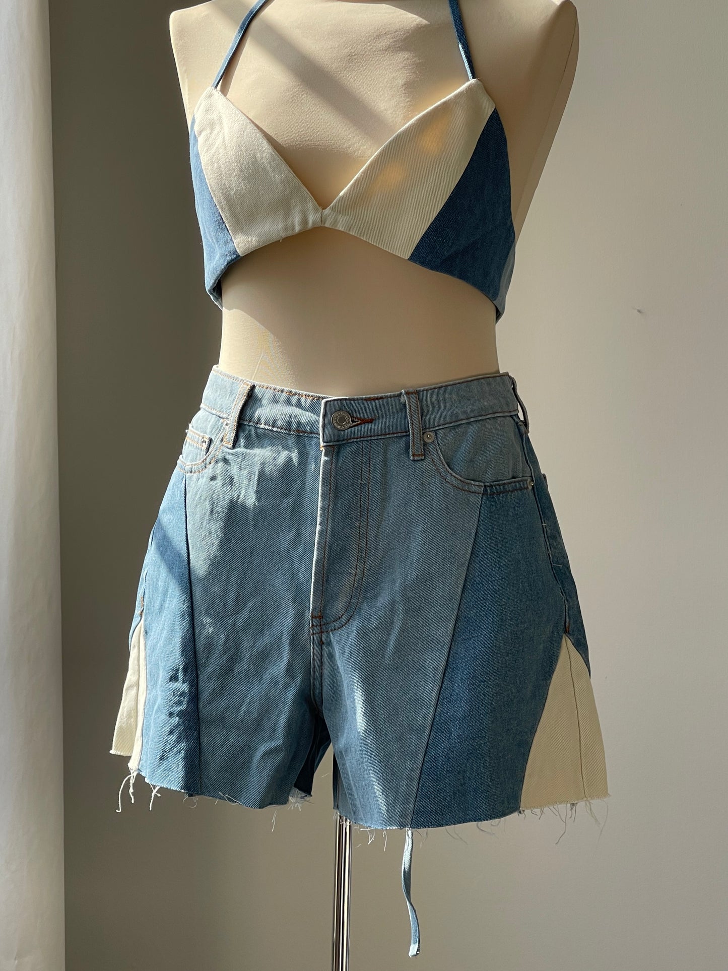 Susie 70s Style Denim Shorts