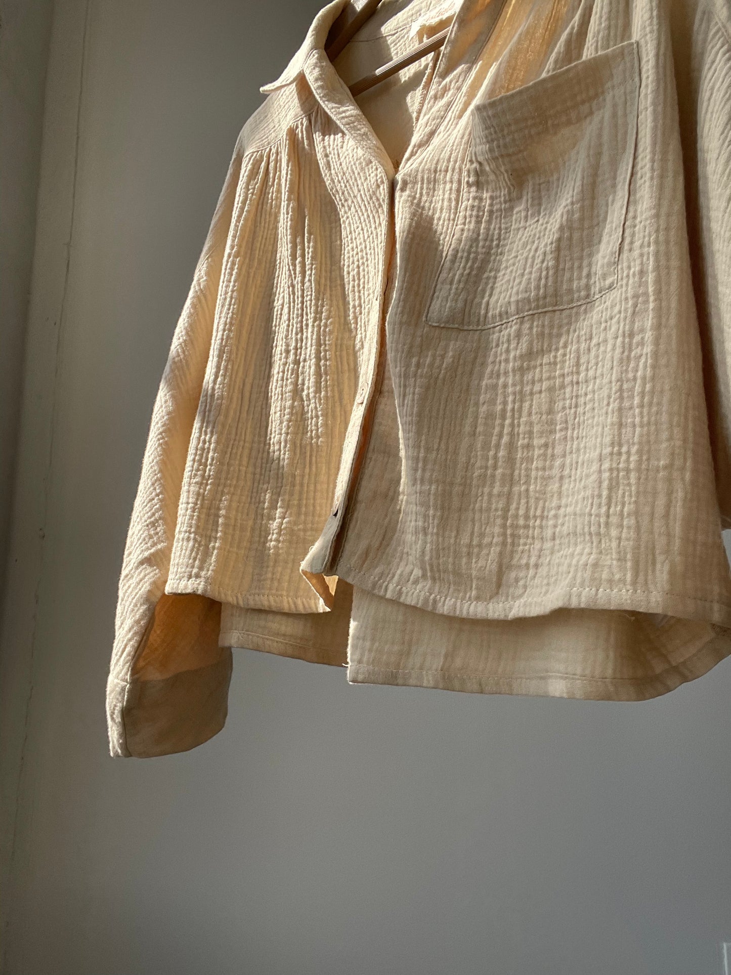 Kelsey Button Down Oversized Cotton Crop Top In Taupe