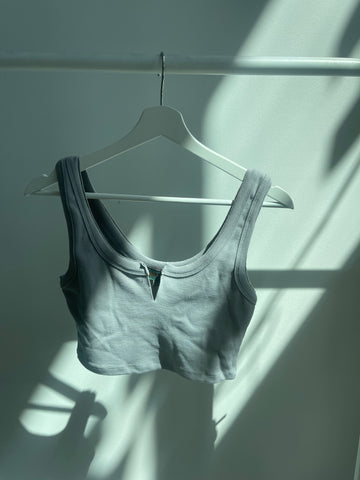 Dracy Ultra Crop Slit Tank Top In Grey