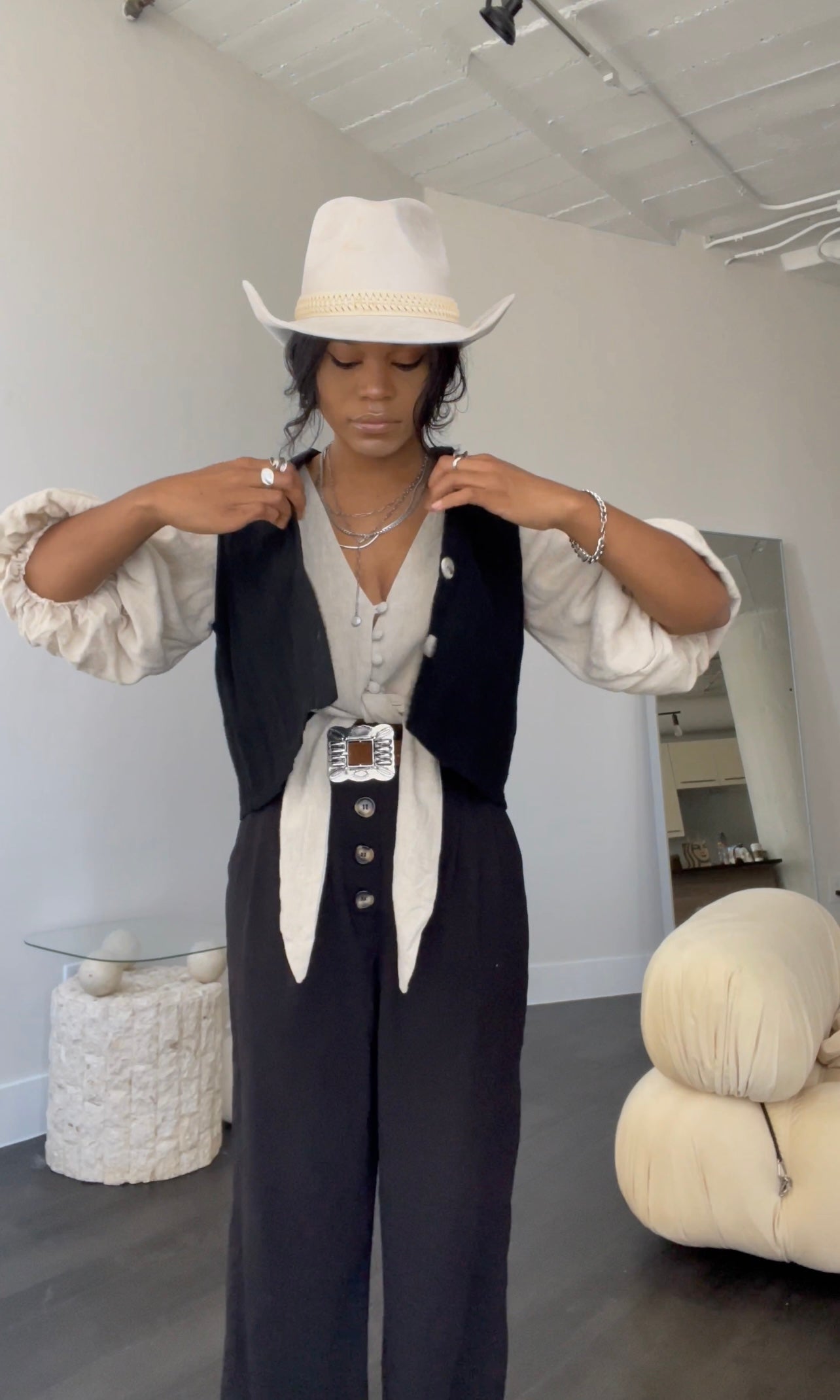 Courtney Linen 3/4 Puff Sleeve Tie Front Top In Natural