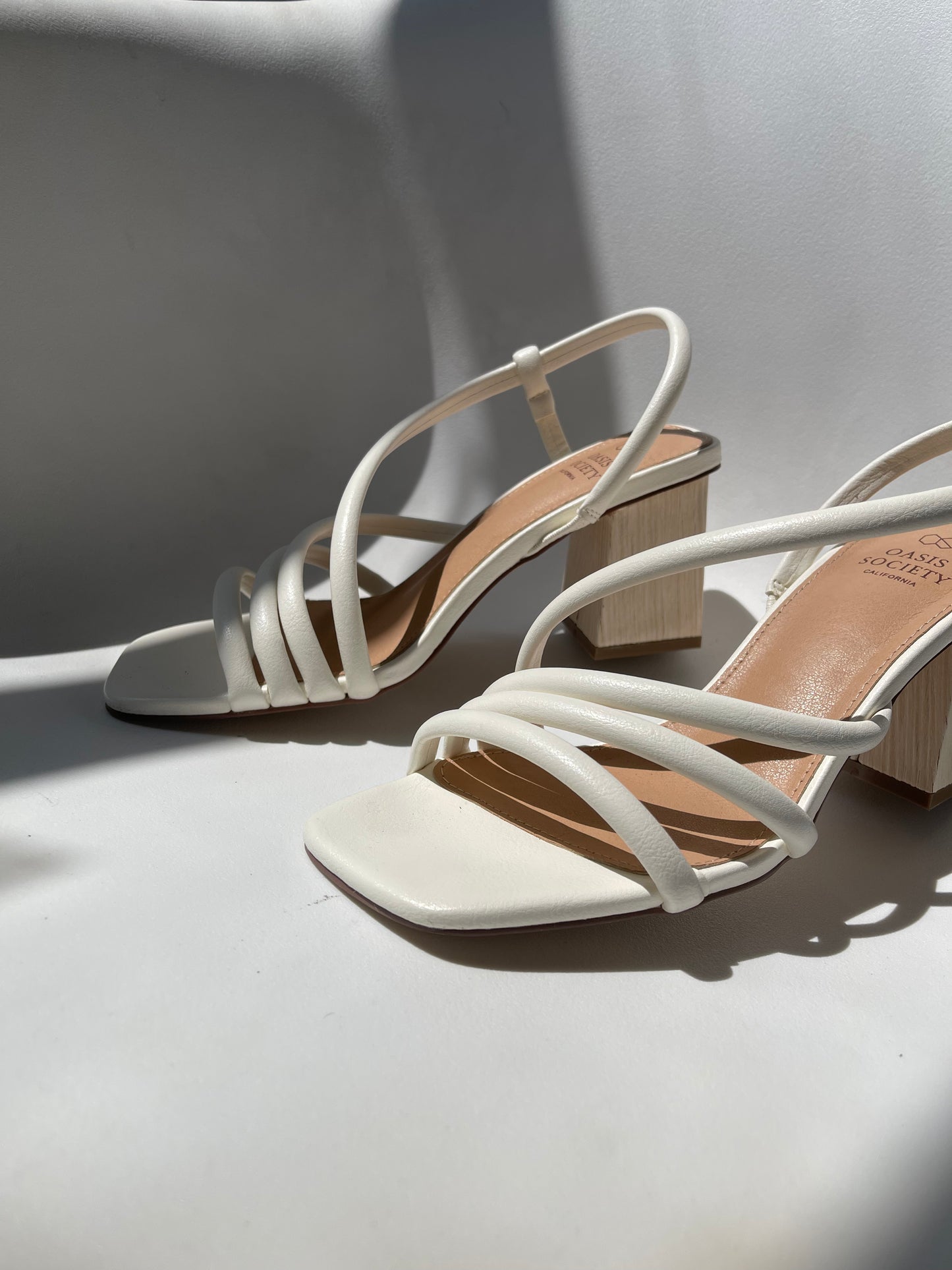 Ashley Wooden Heel Strap Sandal In White