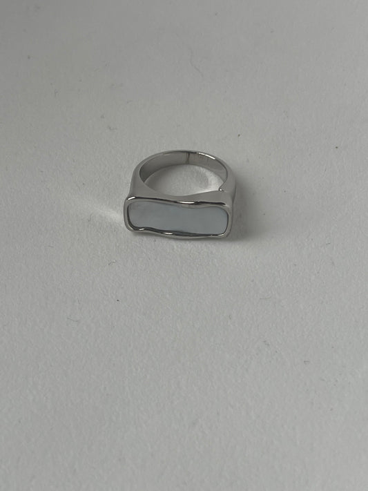 Organic Mother Of Pearl Wave Bar Ring In Silver & Ivory