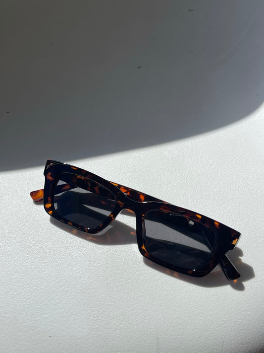 Preston Classic Sunglasses In Tortoise