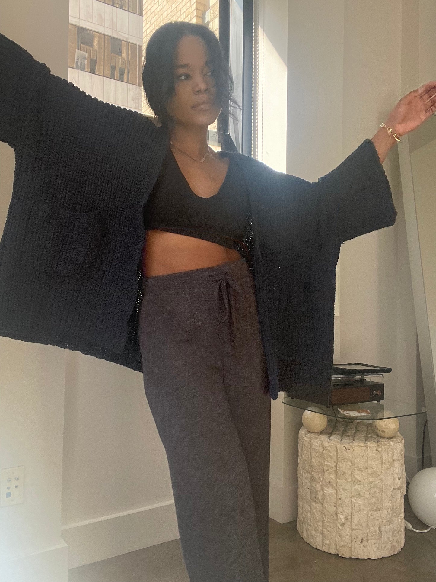 Paige Open Front Crop Chunky Knit Sweater In Midnight