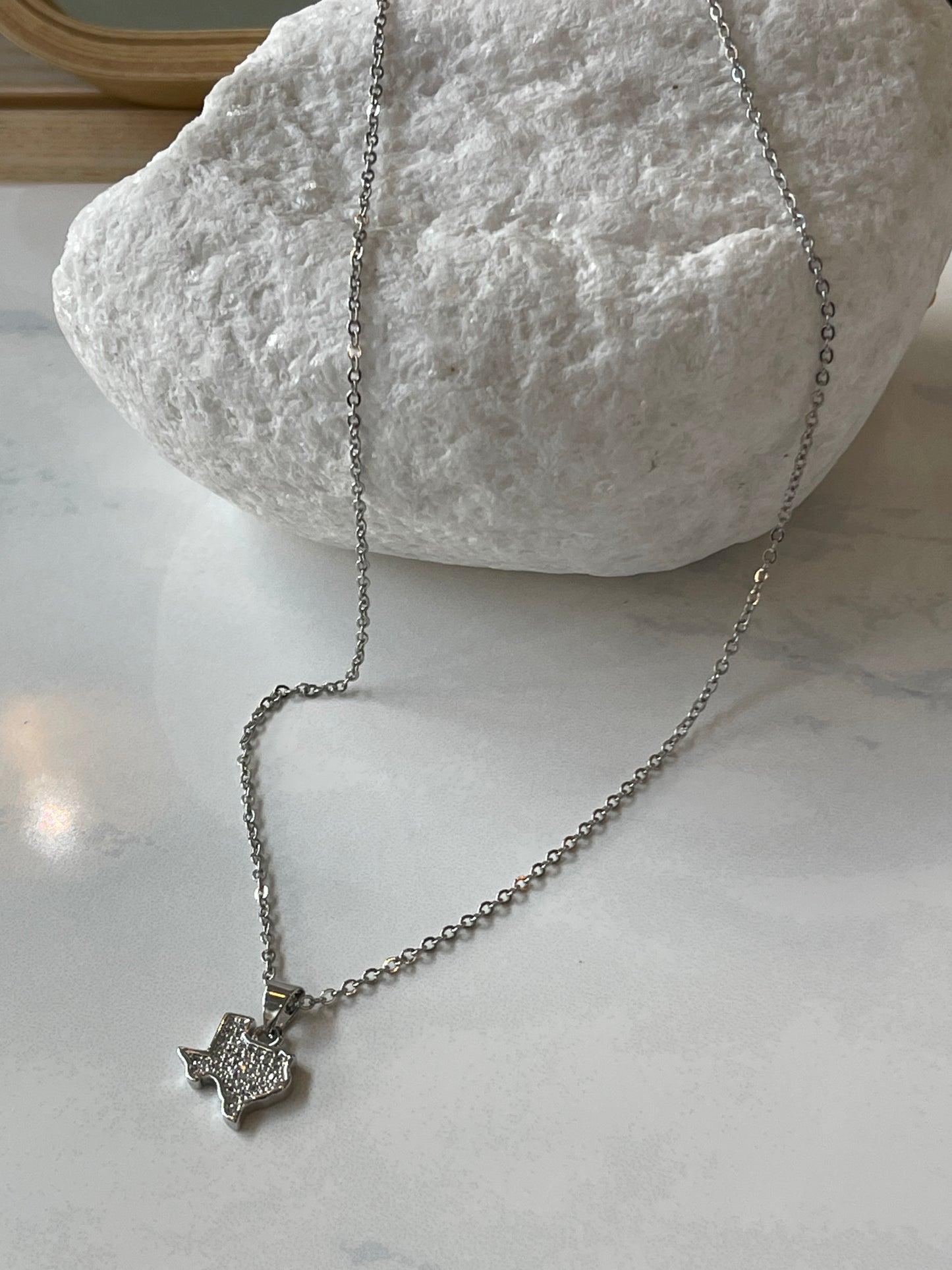 Texas Charm Necklace In Silver