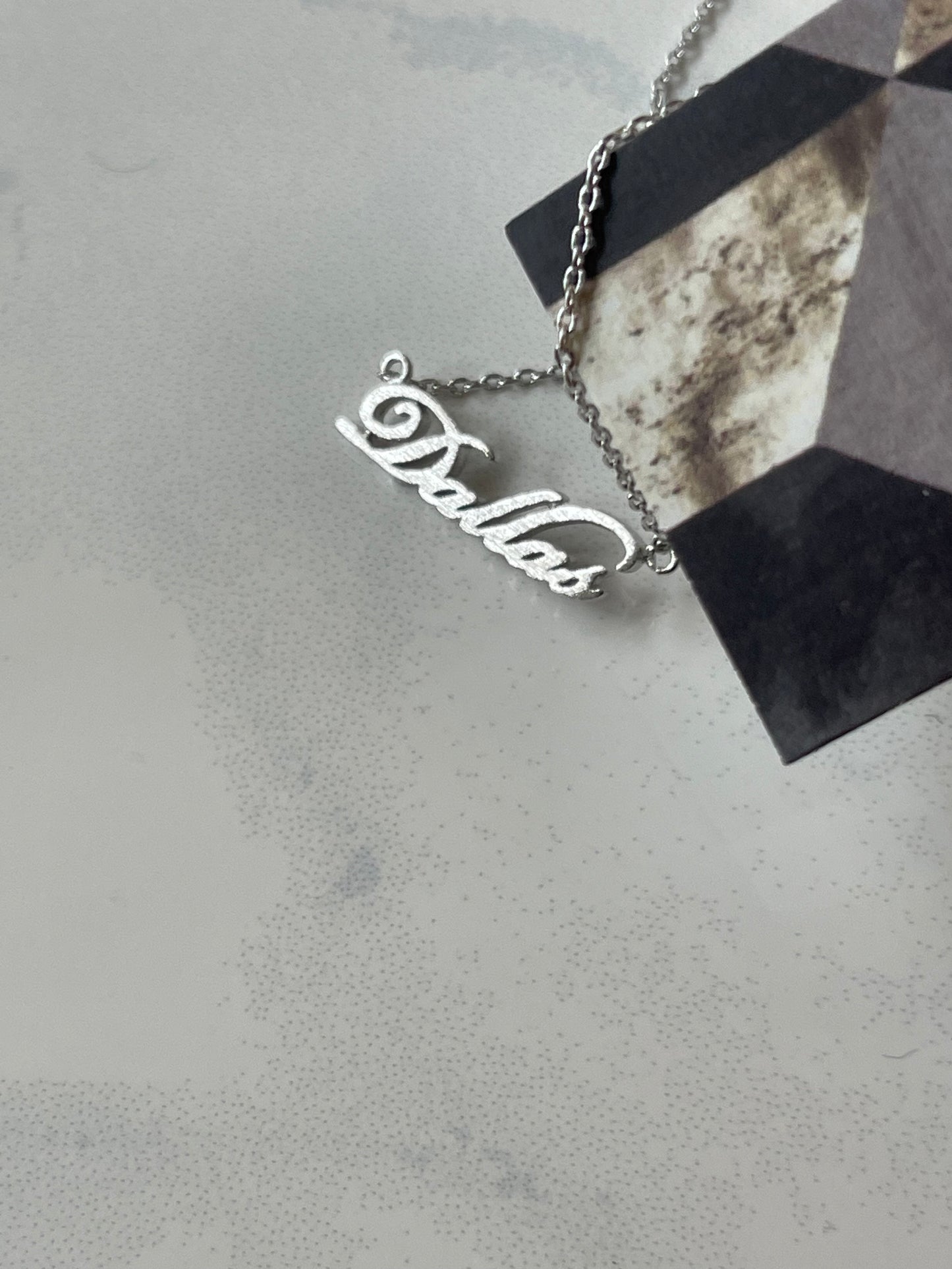 Classic Dallas Mini Necklace In Silver