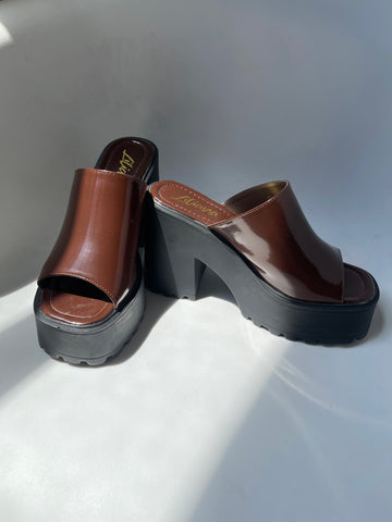 Gigi Platform Mule In Brown