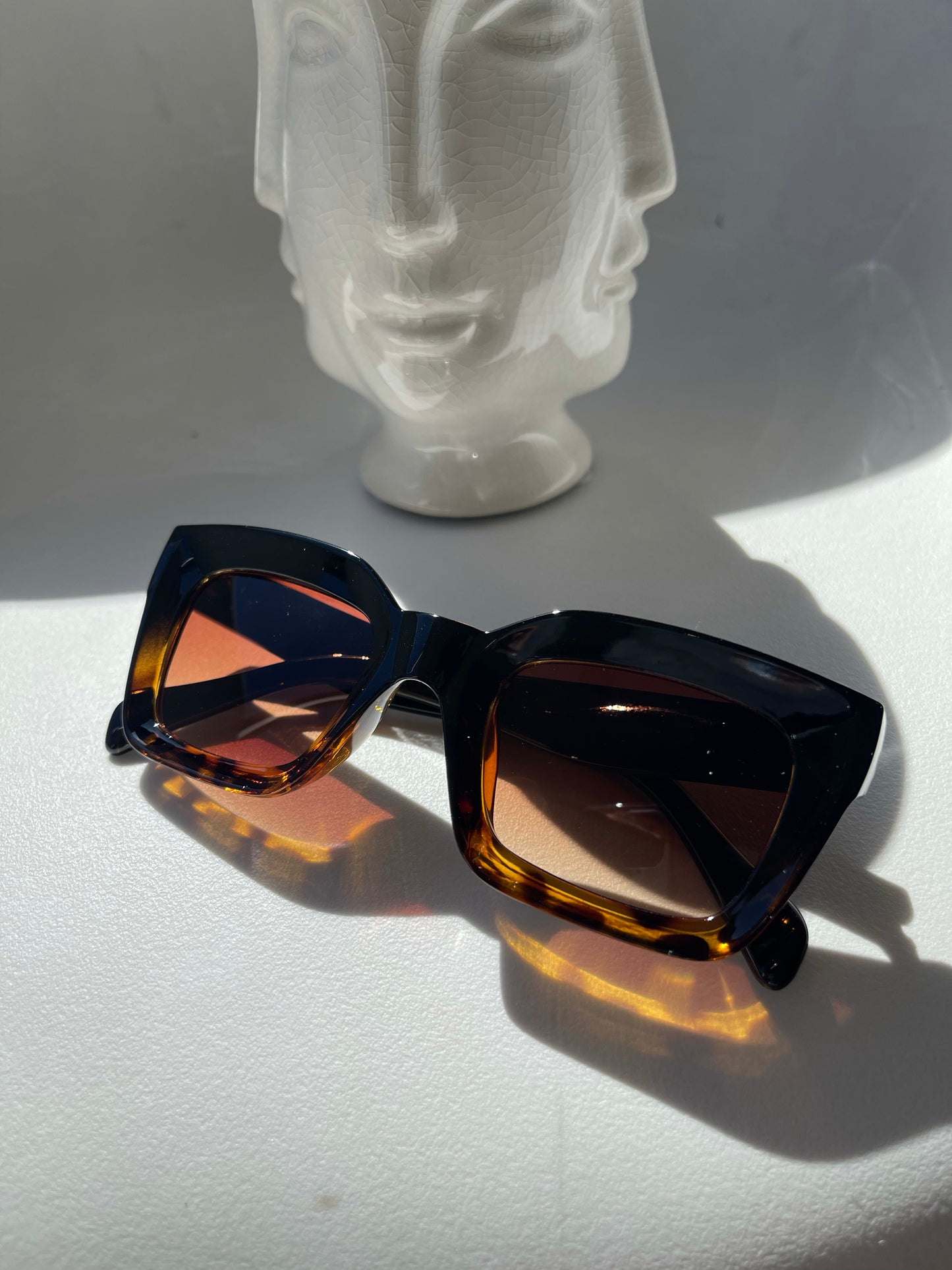 Leah Sunglasses In Half Tortoise