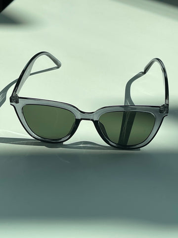Regina Retro Square Sunglasses in Ice Grey