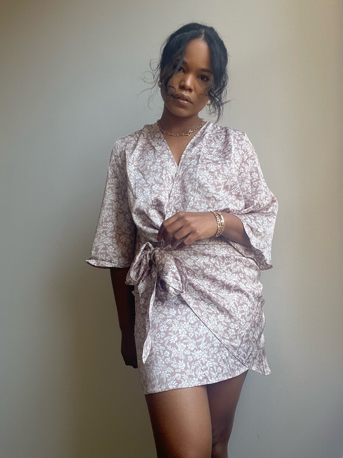 Marla Floral Kimono Wrap Dress In Soft Brick