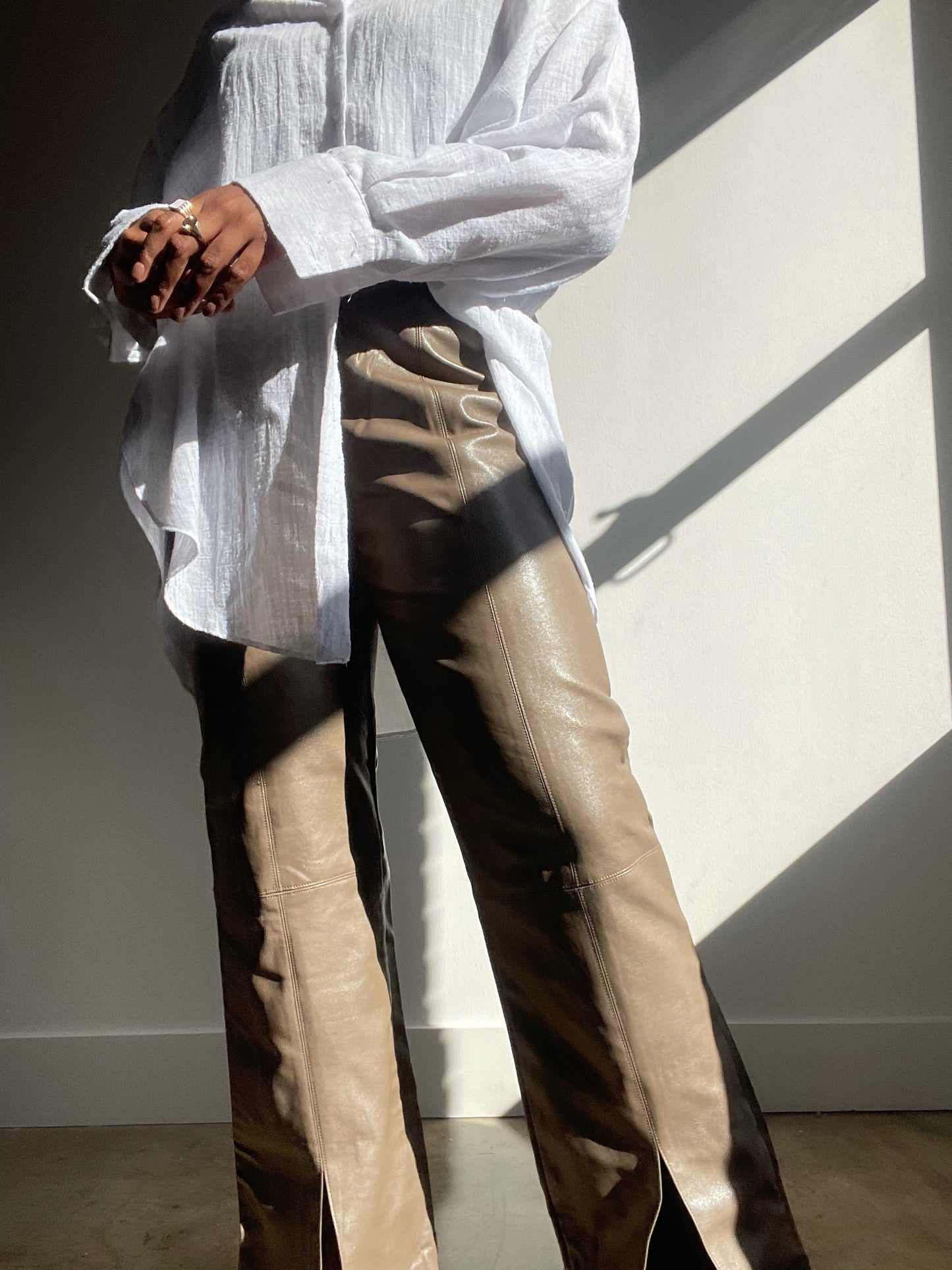 Leila Vegan Leather Split Pants In Taupe