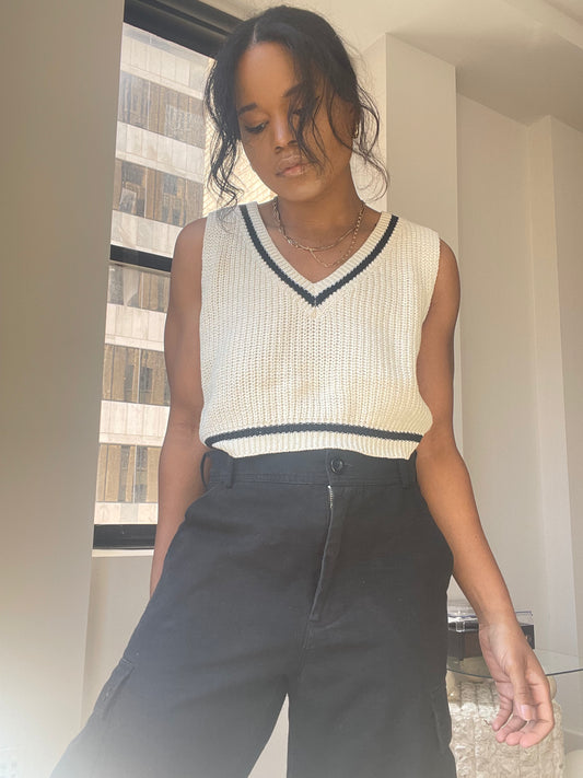 Randi V-Neck Knit Sweater Vest In Natural