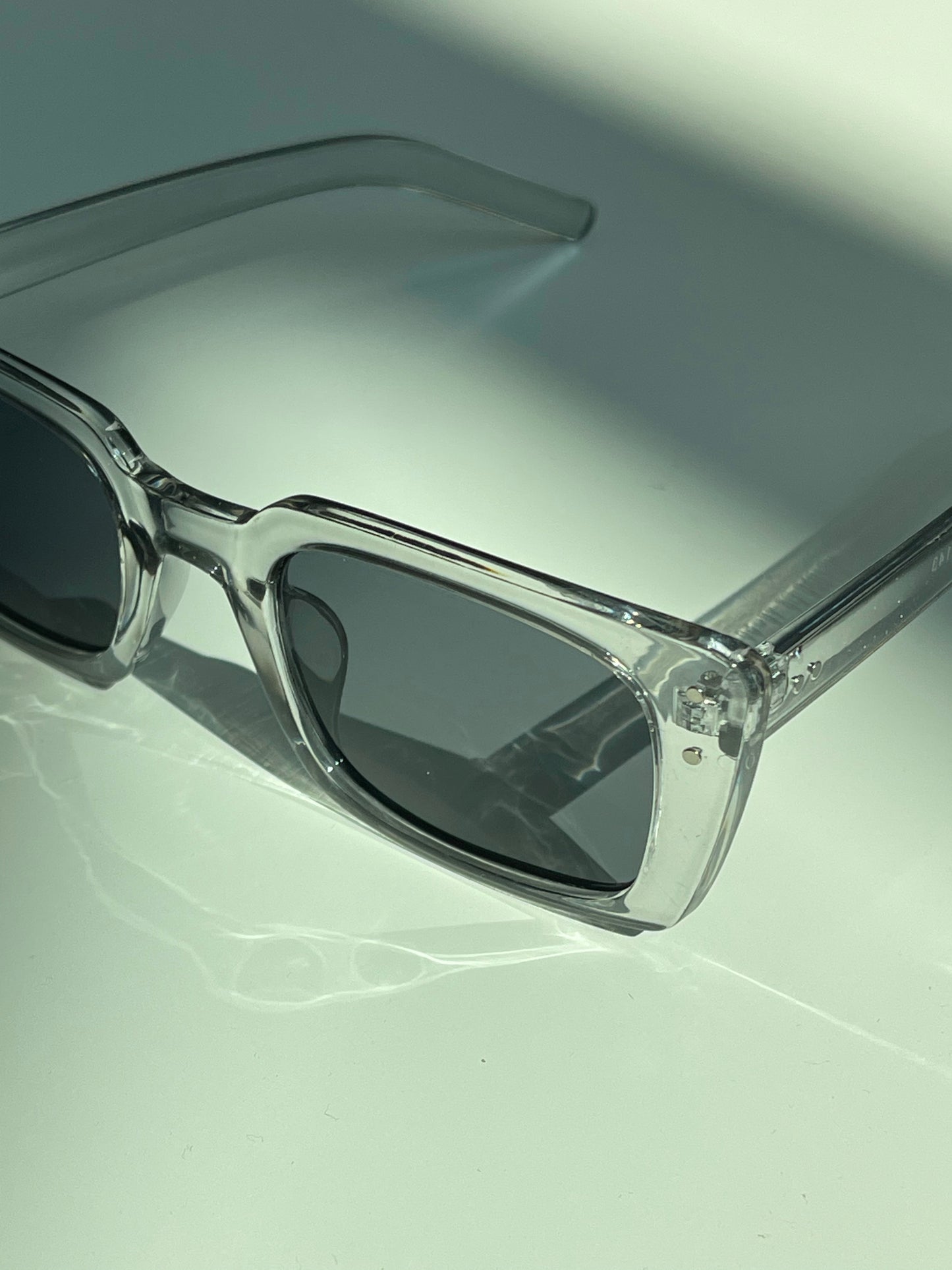 Courtney Shades In Grey Ice
