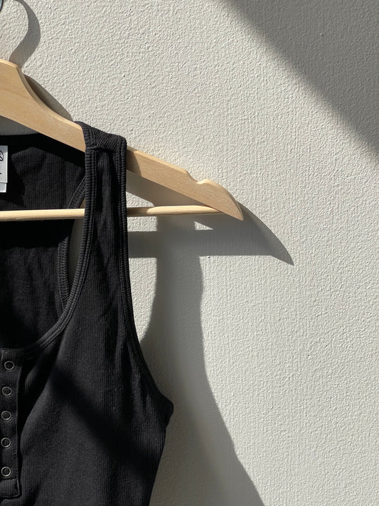Trinity Cotton Razor Back Snap Front Ripped Crop Tank In Black
