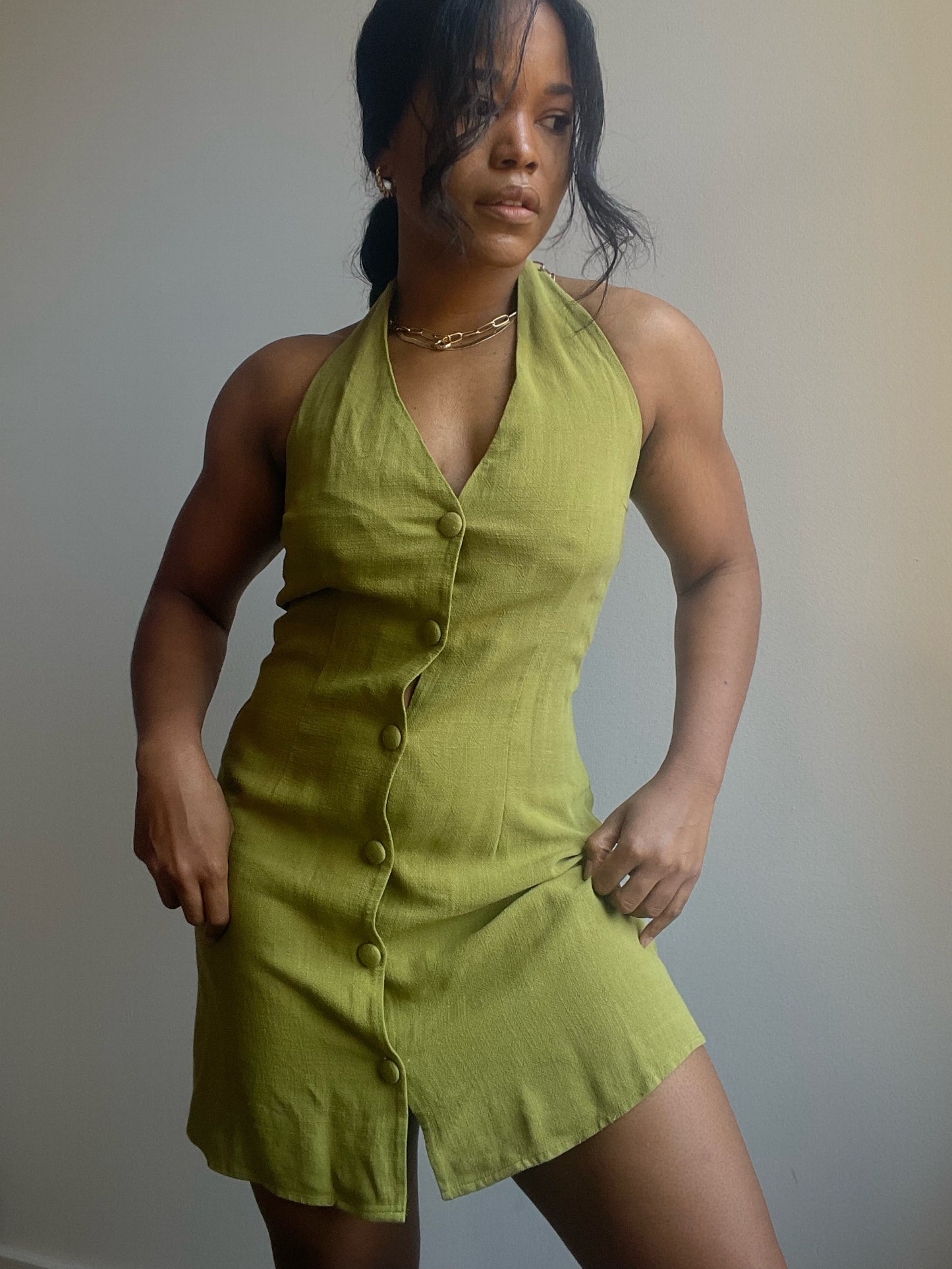 Donna Linen Button Down Halter Dress In Green