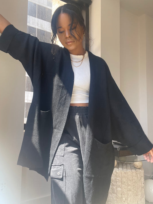 Deena Kimono Oversized Cardigan Sweater In Balck
