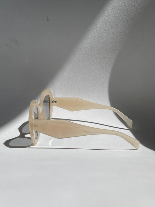 Sora Retro Hexagon Sunglasses In Banana