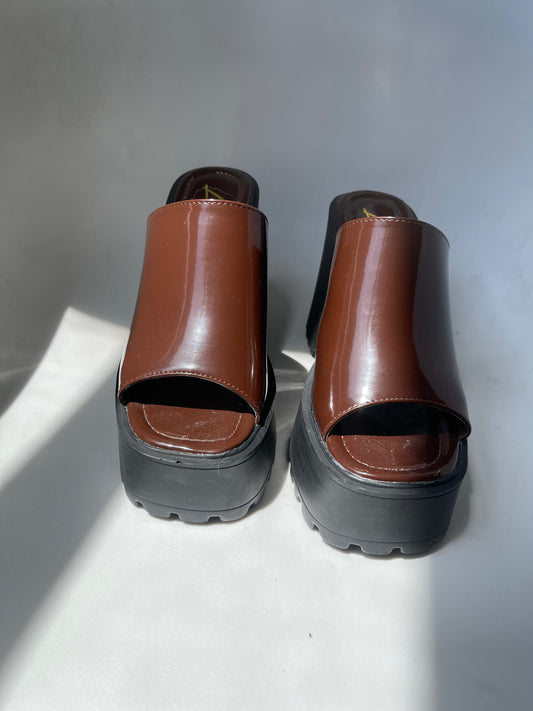 Gigi Platform Mule In Brown