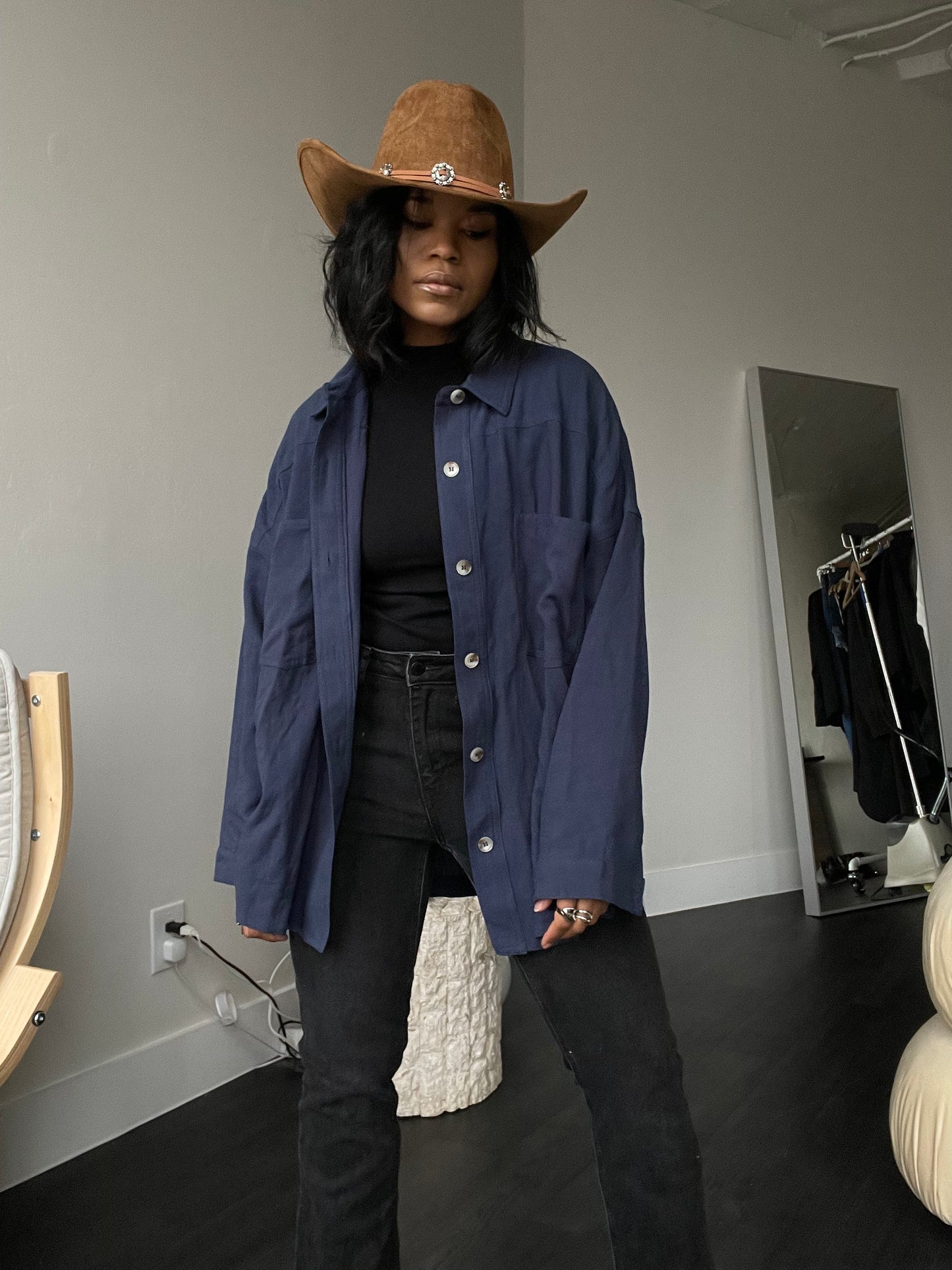 Bryson Linen Button Down In Navy