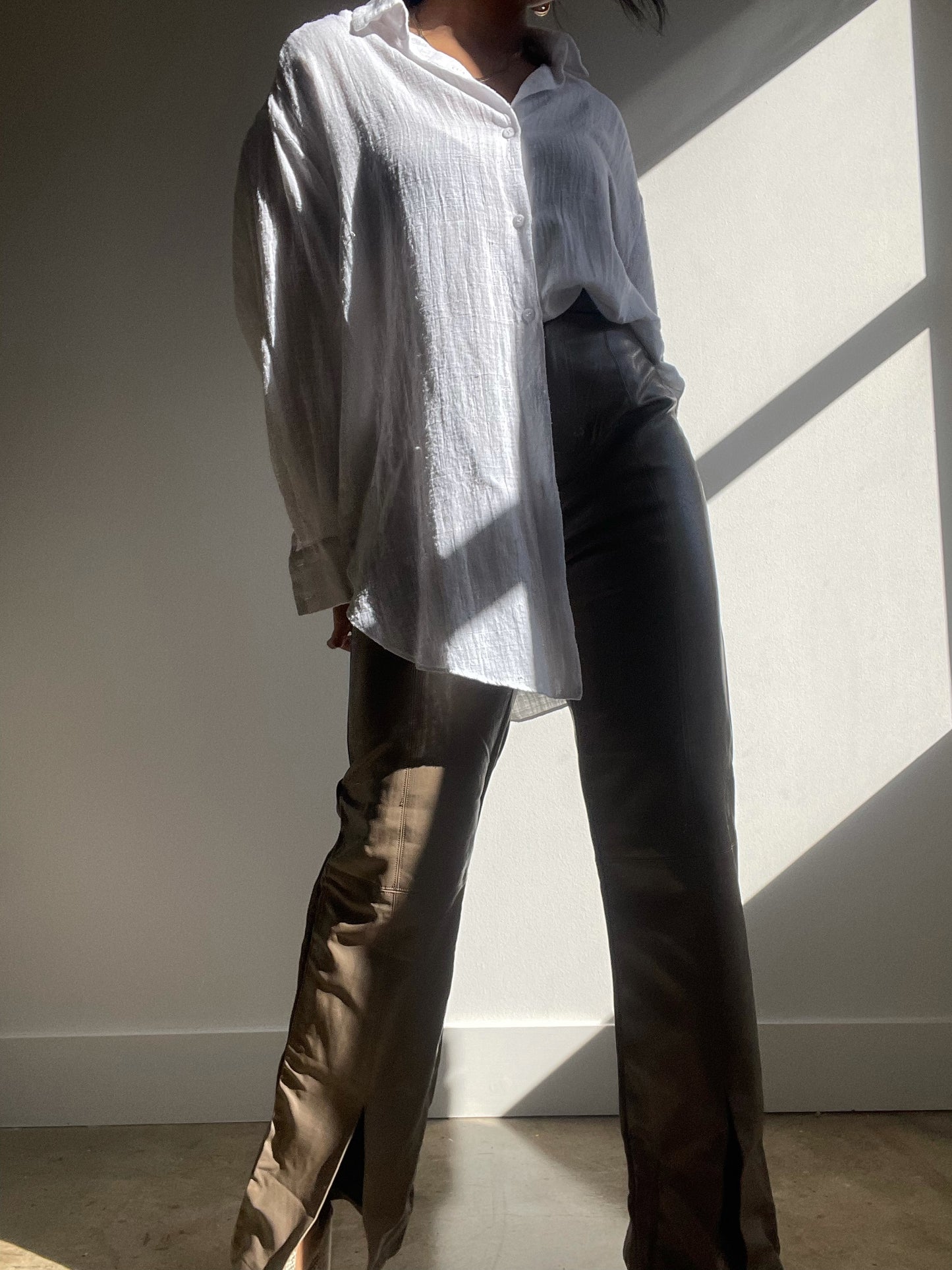 Leila Vegan Leather Split Pants In Taupe