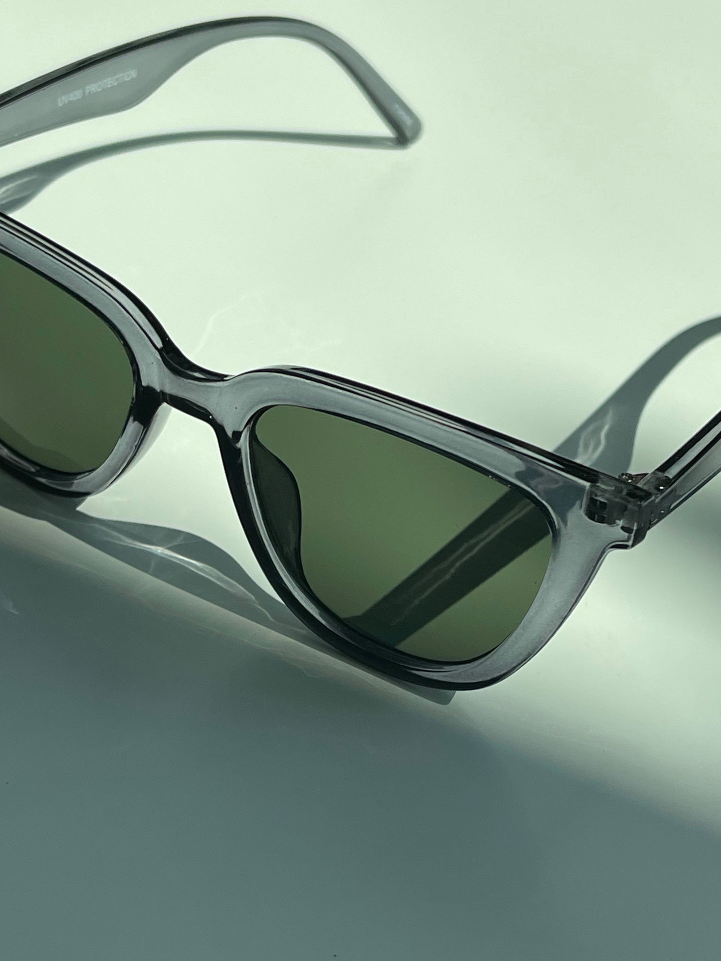 Regina Retro Square Sunglasses in Ice Grey