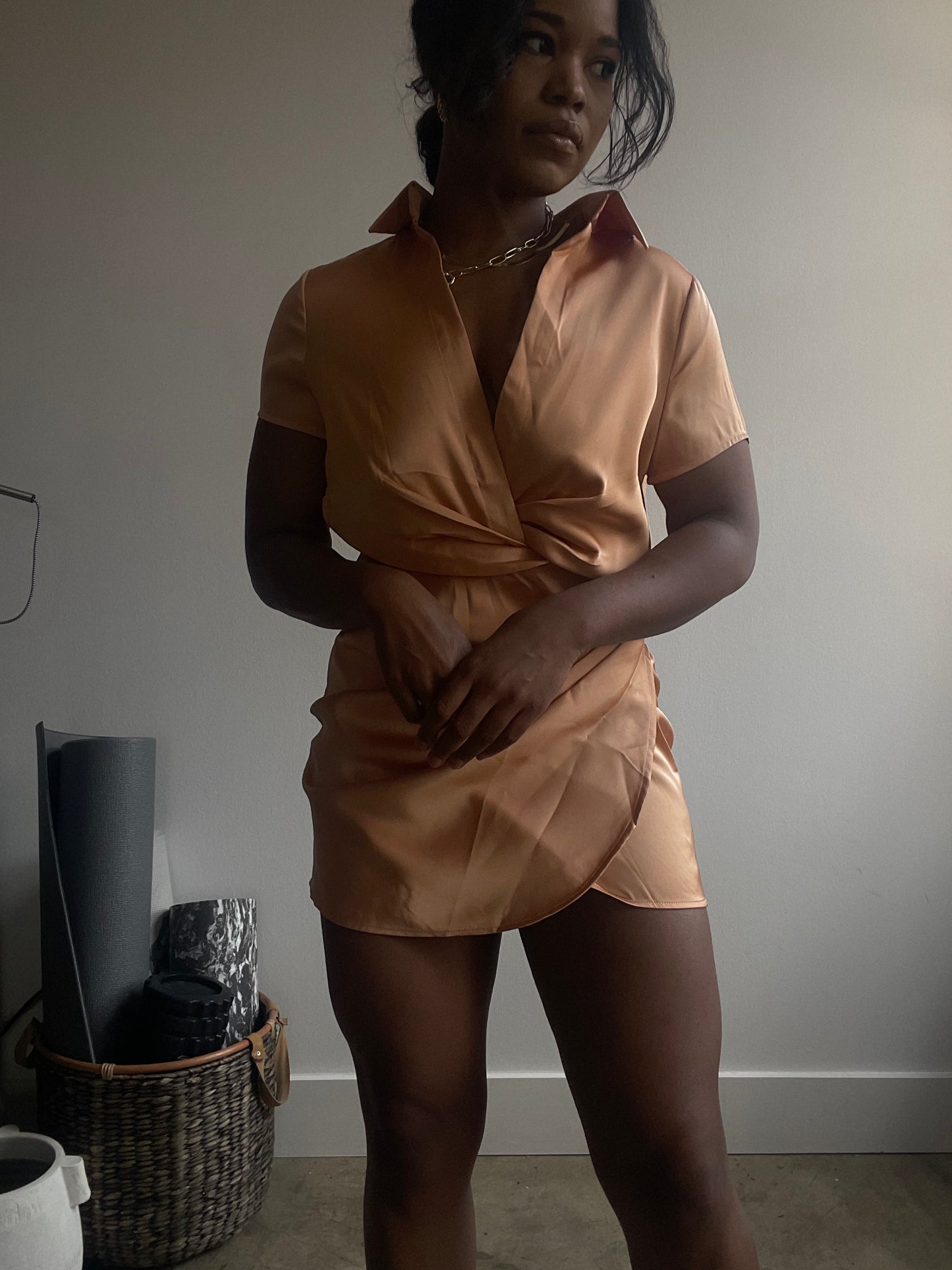 Kate Short Sleeve Rouge Front Mini Dress In Melon