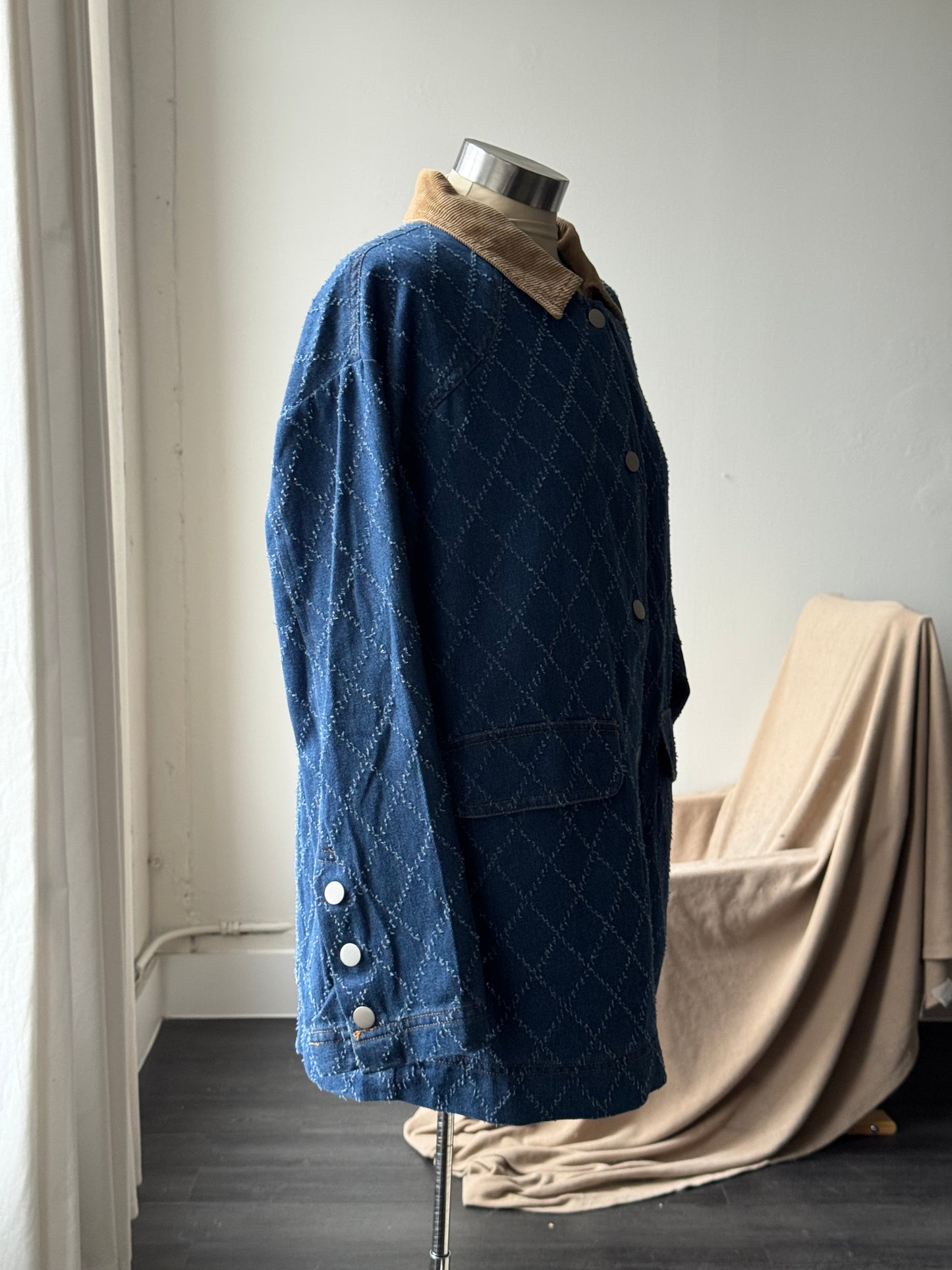 Deidre Classic Distressed Diamond Stitched Denim Jacket In Indigo